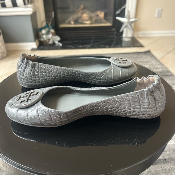 TORY BURCH Minnie Travel Ballet Flat With Leather Logo - Picture 7 of 11